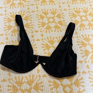 Shade & Shore Black Bikini Top Swimwear